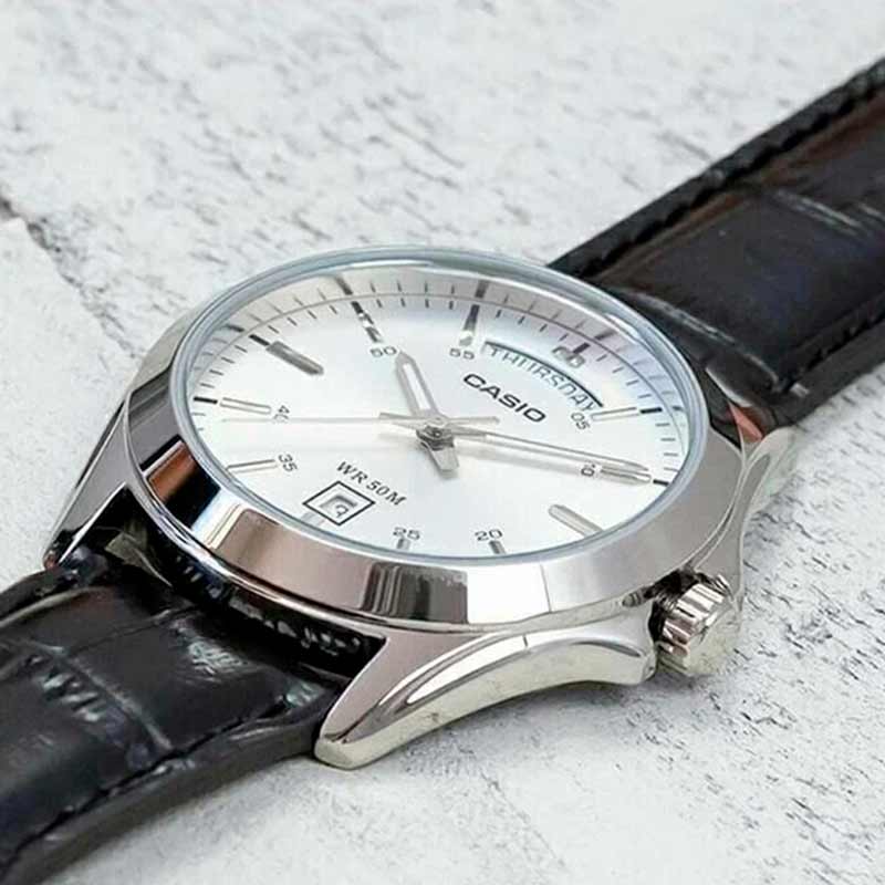 Casio MTP-1370L-7AVEF Casio MTP-1370L-7AVEF