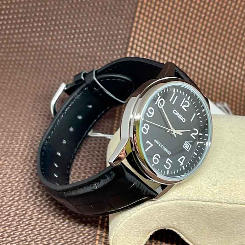 Casio MTP-V002L-1B Casio MTP-V002L-1B